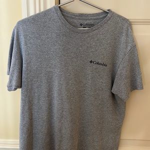 Men’s gray Columbia T-shirt